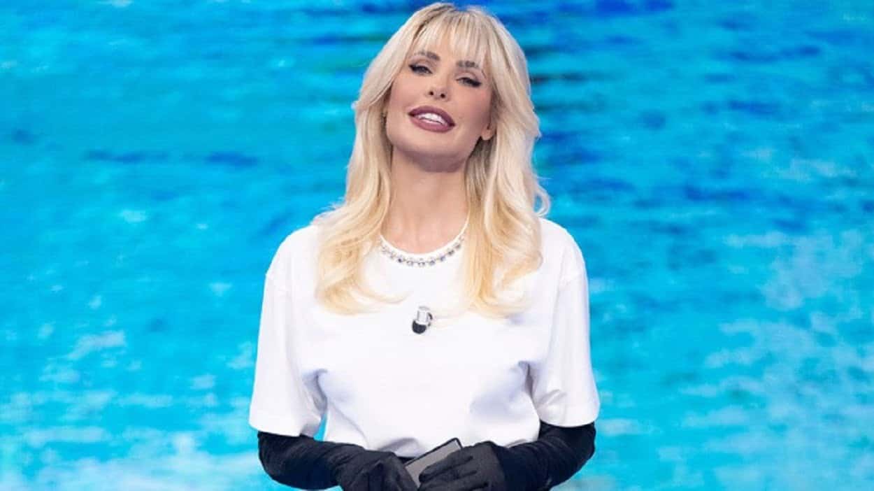 Ilary Blasi look