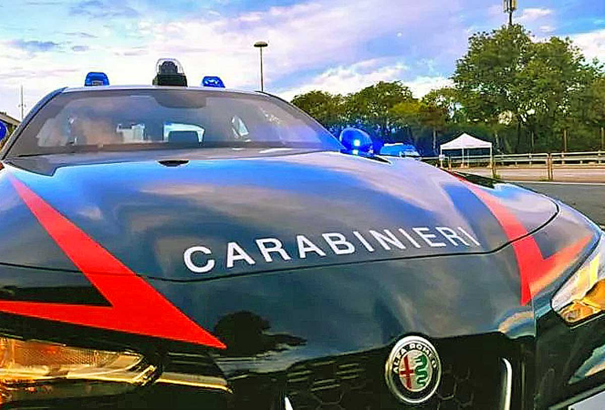 Violento Attacco a Taranto Preside Aggredito da Genitori di Alunna