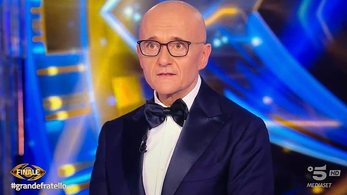 “Colpo di scena” – Grande Fratello: l’uscita che nessuno si aspettava, ecco chi lascia la casa
