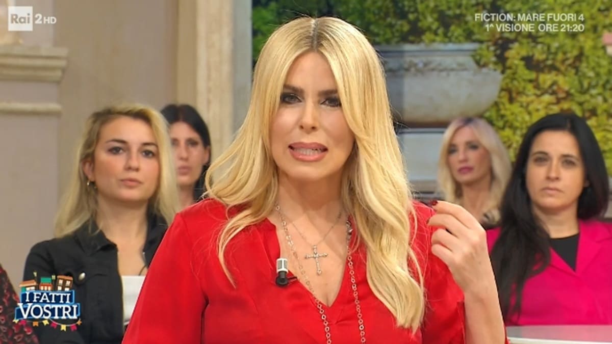 Loredana Lecciso cerca la pace con Romina Power, ma trova freddezza