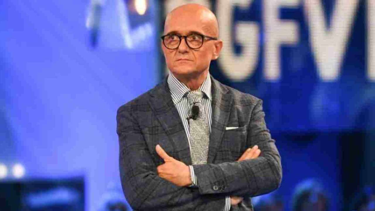 Televoto manipolato al Grande Fratello? Striscia la Notizia torna all'attacco
