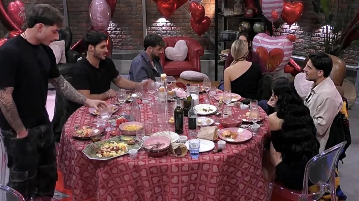 "Ma che ca**o vuoi da me?". Caos al GF: San Valentino si trasforma in guerra tra coppie!