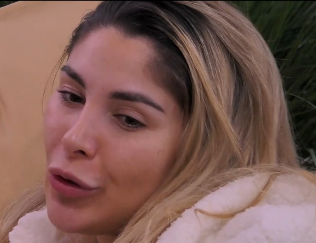 "Verranno impicc**E". Grande Fratello, la frase choc di Chiara Cainelli su Helena e Amanda sconvolge tutti
