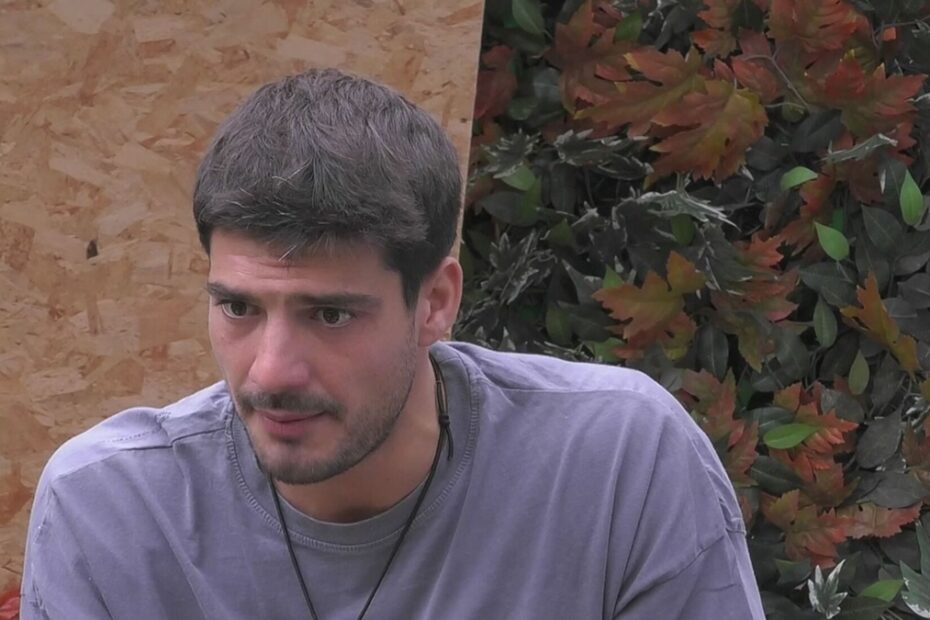 Grande Fratello, Lorenzo furioso: “Non mi serve più qui”, la decisione choc