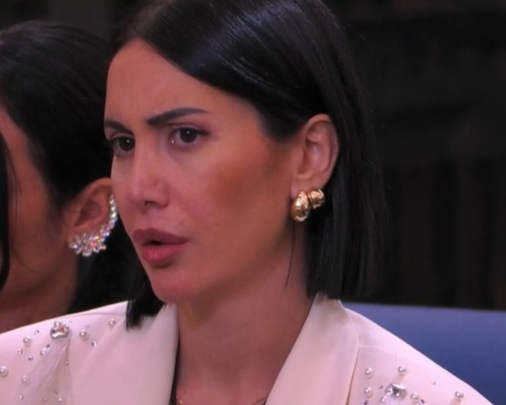 Lorenzo in lacrime al Grande Fratello: Jessica svela la verità a Shaila