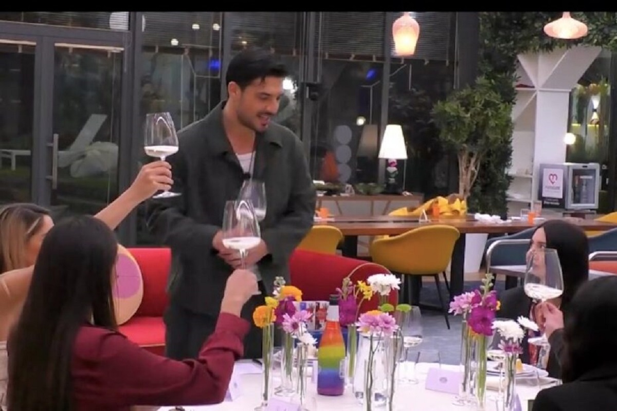 "Siamo crepati!" Lorenzo e Helena, nessuno si aspettava questo momento al Grande Fratello