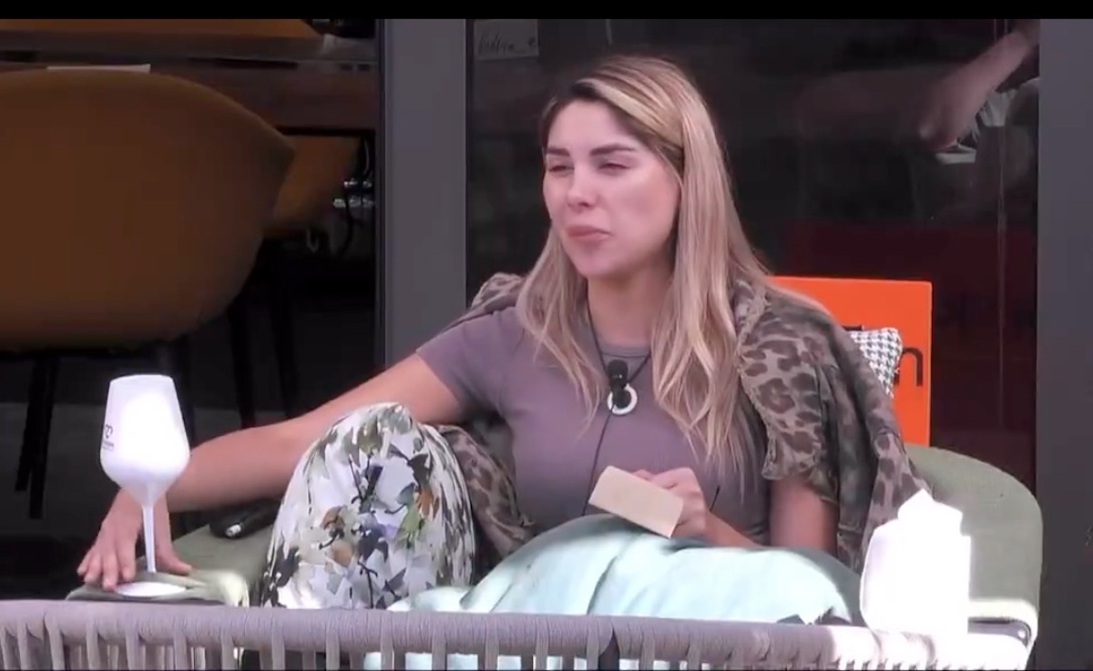 Sai che Helena…". Grande Fratello, la scelta rischiosa che l’ha portata in finale