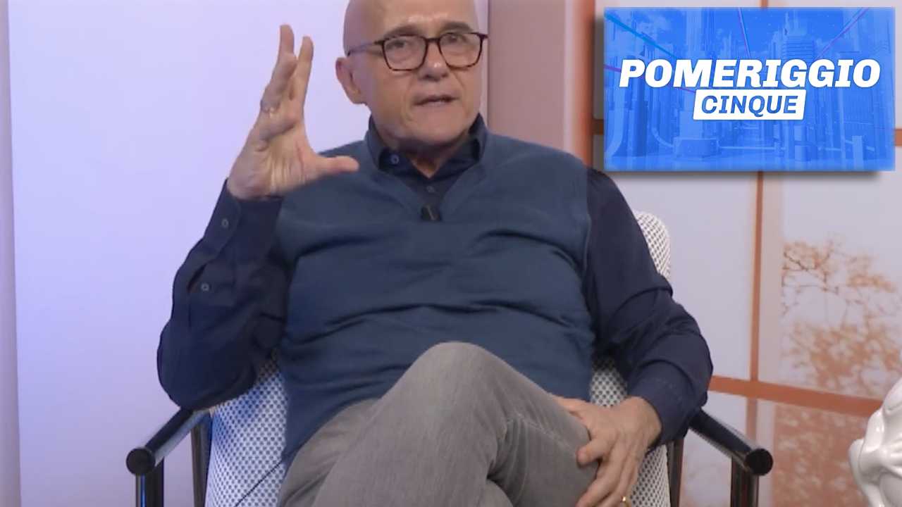 Alfonso Signorini a Pomeriggio 5? La verità dietro i rumor