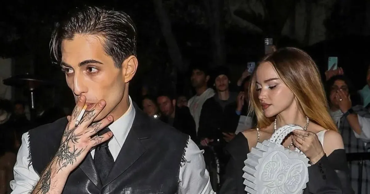 Damiano David sorprende tutti: in mutande fuori casa di Dove Cameron, il video è imperdibile