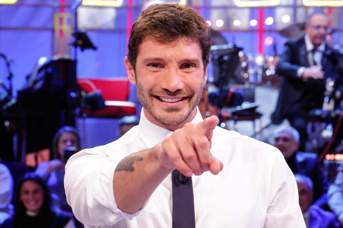 De Martino vicino alla conduzione di Avanti un Altro