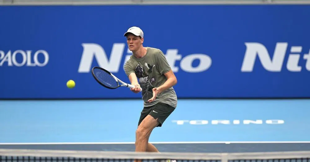 Jannik Sinner i numero 1 del mondo torna ad allenarsi: si prepara il rientro agli Internazionali di Roma