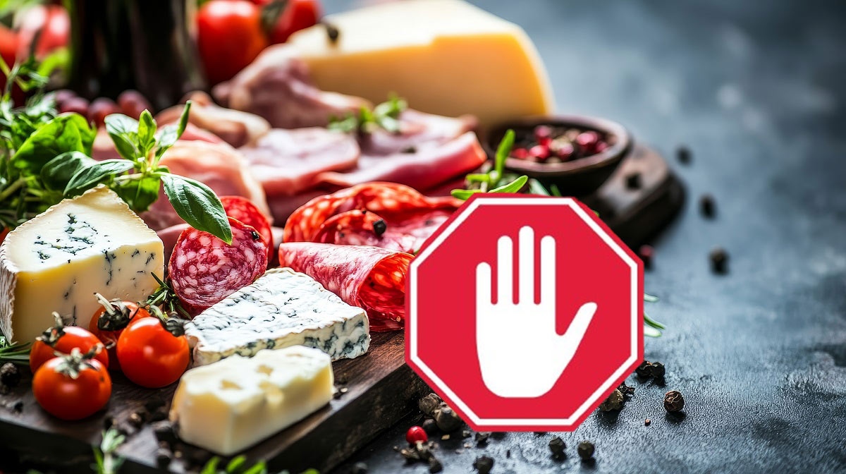 Addio ai pacchi da giù per gli italiani in UK: scatta il divieto su cibi dall’UE