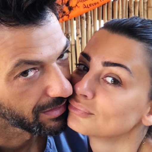 Salta il matrimonio tra Serena Enardu e Pago: “Ha preso le valigie e se n’è andato”
