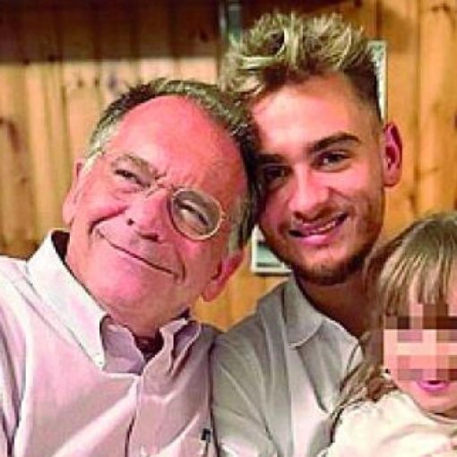 Cecchi Paone: “Dissi a mia moglie che amavo un uomo. Oggi sono felice, ma non posso adottare la figlia del mio compagno”