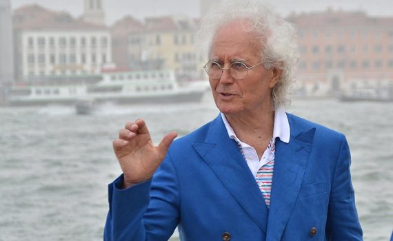 Luciano Benetton compie 90 anni tra restauri e kamut, ma tace su crollo Morandi e crisi familiare