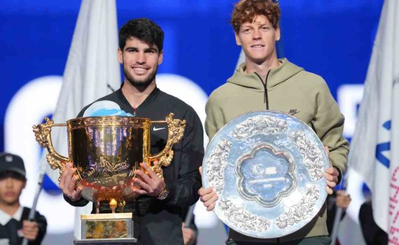 Sinner-Alcaraz oggi in finale agli Internazionali di Roma 2025: una sfida storica per il tennis italiano