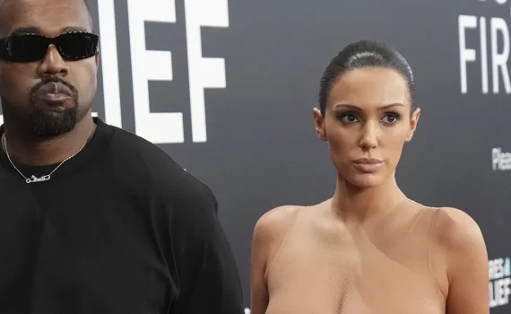 Bianca Censori nuda su Instagram: ennesimo colpo di scena della moglie di Kanye