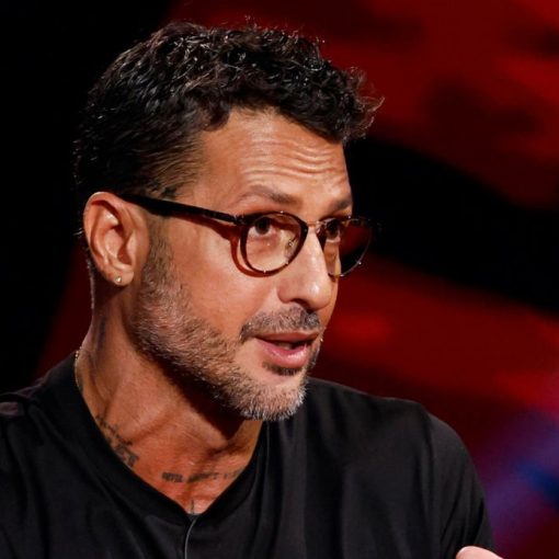 Caso Garlasco, Fabrizio Corona: “Stasi innocente, erano in quattro quella mattina”