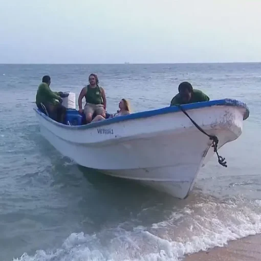 L'Isola dei Famosi sotto shock: altri due concorrenti lasciano l’Honduras