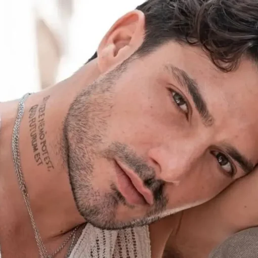Lorenzo Spolverato smentisce: “Né trono né Isola, punto alla conduzione”