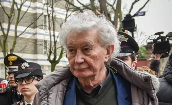 Chi ha ucciso Chiara Poggi? L’avvocato di Sempio rilancia: “Forse fu un sicario, e Stasi solo una pedina”