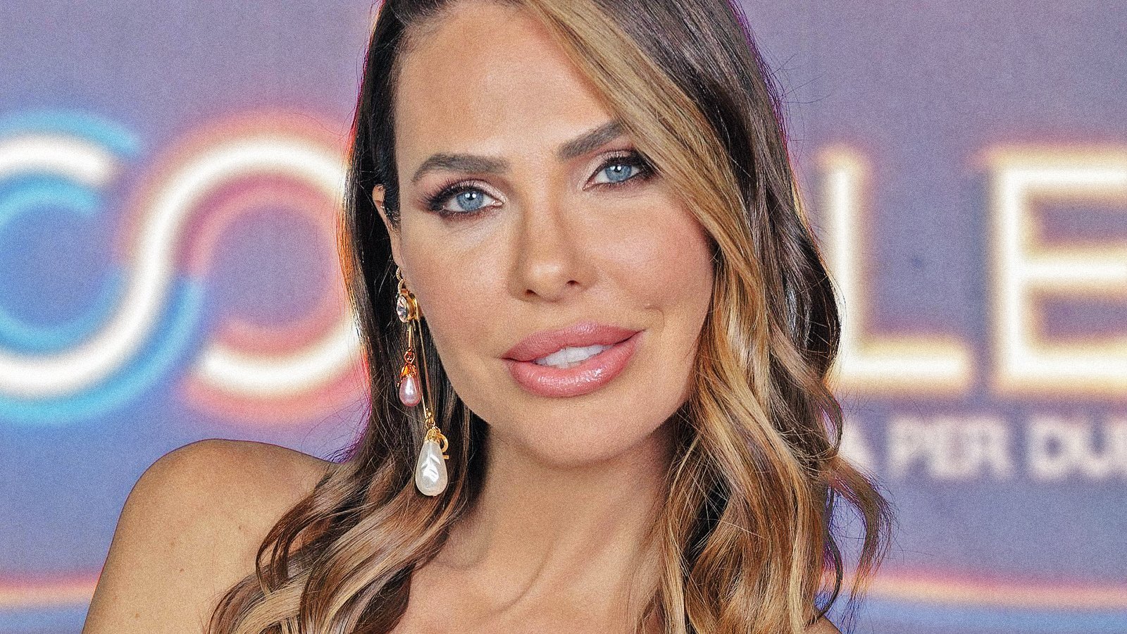 Colpo di scena a Mediaset: Veronica Gentili ruba la scena a Ilary Blasi