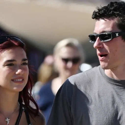 Dua Lipa e Callum Turner: la proposta di matrimonio che fa sognare i fan