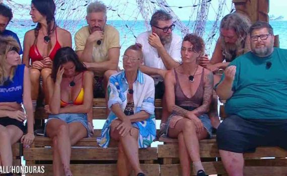 Isola dei Famosi 2025, Teresanna rompe il silenzio: «Non ho bisogno di visibilità, voglio rispetto»
