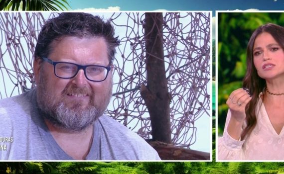 Mario Adinolfi in lacrime all’Isola dei Famosi: “Sono ingrassato dopo il suicidio di mia sorella”