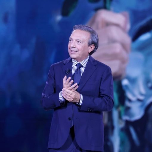 “Fai quello che senti”: la lezione di vita che ha guidato Piero Chiambretti