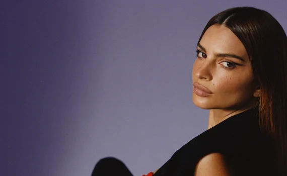 Emily Ratajkowski: origini e segreto di bellezza della modella dal fisico perfetto