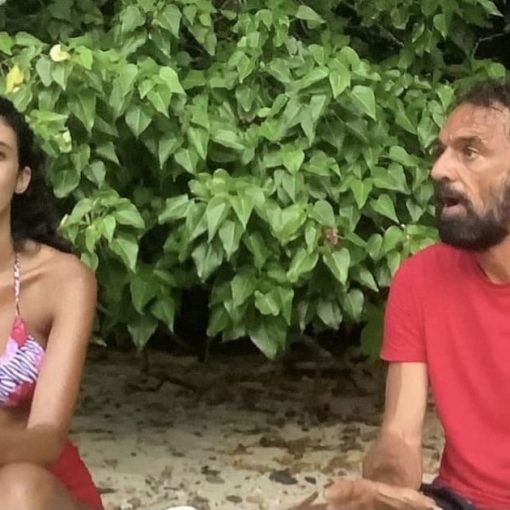 Isola dei Famosi, Dino Giarrusso contro Ahlam: “È immatura e arrogante”