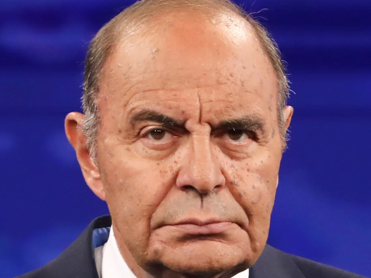 Caos in Rai: Alberto Angela penalizzato, Vespa non cede il suo spazio