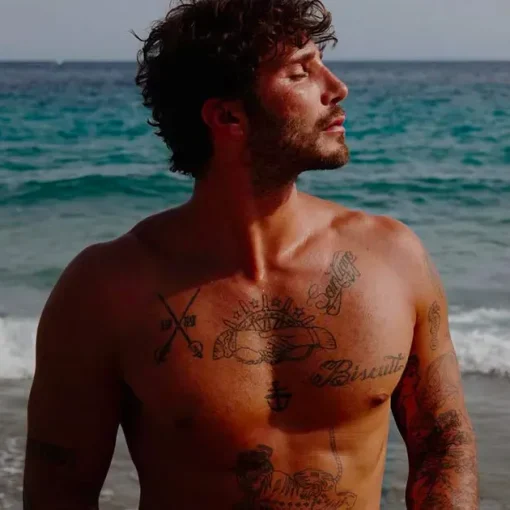 Stefano De Martino scatenato a Posillipo, ma il quartiere si ribella alle sue feste