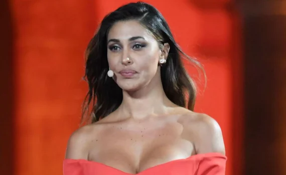 Belen Rodriguez di nuovo al centro del gossip: spunta un flirt con il giovane cantante Olly?