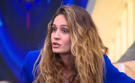 Grande Fratello, Helena Prestes accusa: “Mi hanno comprato follower falsi”