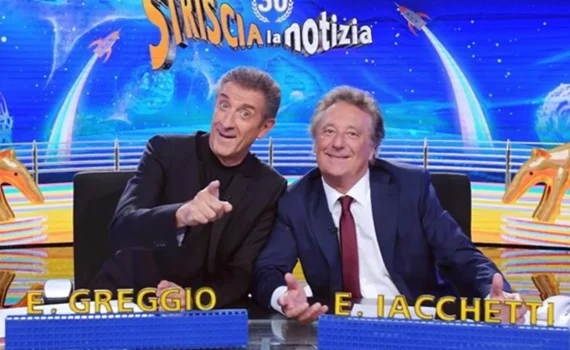 Striscia la Notizia slitta a novembre 2025: Mediaset rivoluziona il palinsesto
