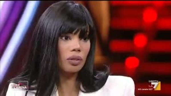 Marysthell Polanco su Belen e d’Urso: “Eliminate da una persona”