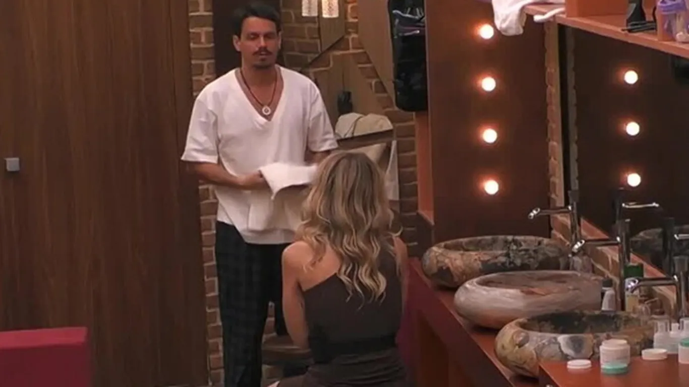 GF Vip, Renato Biancardi crolla: “Sto male”, ho gli attacchi di panico