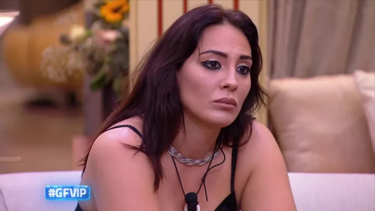 GF Vip, Francesca Manzini si isola nella Casa dopo lo scontro: “Critiche disgustose”