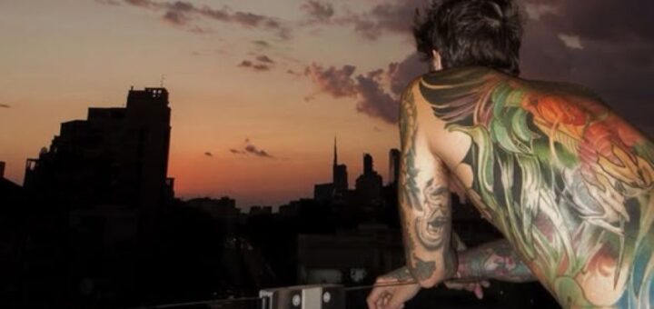 Fedez dopo le trasfusioni: “Ho temuto di non rivedere i miei figli”