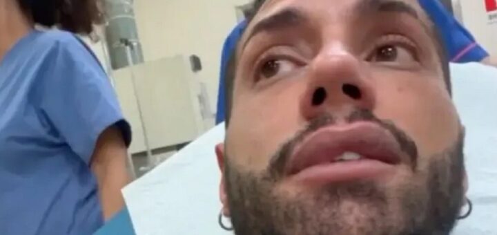 Francesco Chiofalo finisce in ospedale: «Sono stato morso dal ragno violino»