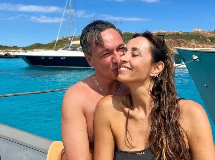 “Ogni giorno più bella”: Fabio Caressa sorprende Benedetta Parodi per i 54 anni