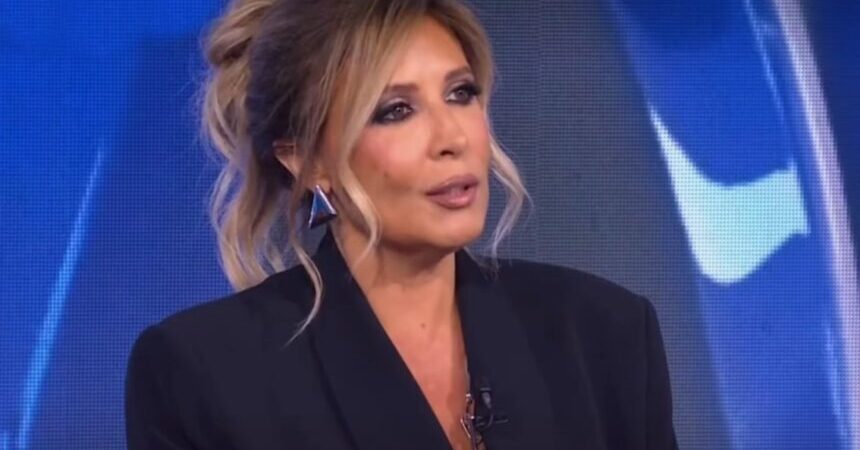 Selvaggia Lucarelli spiazza tutti: “Me la stavo raccontando, non ero felice”