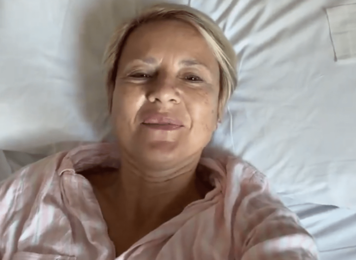 Antonella Elia dopo l’operazione: «Mi hanno tolto tube e ovaie»