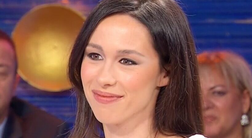 Aurora Ramazzotti confessa: «Mi sento sempre inadeguata»